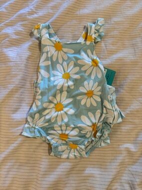 Posh Peanut Mint Romper with White Daisies and Yellow Centers